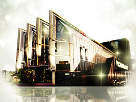 プレイヤーズクラブ パラ向日市店の外観