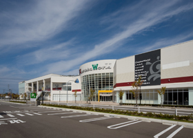 金沢コロナの外観