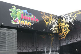 The Jungle 1000の外観